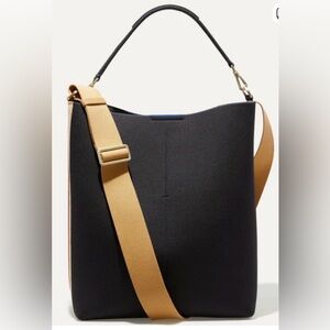 Rothy’s the Bucket Bag